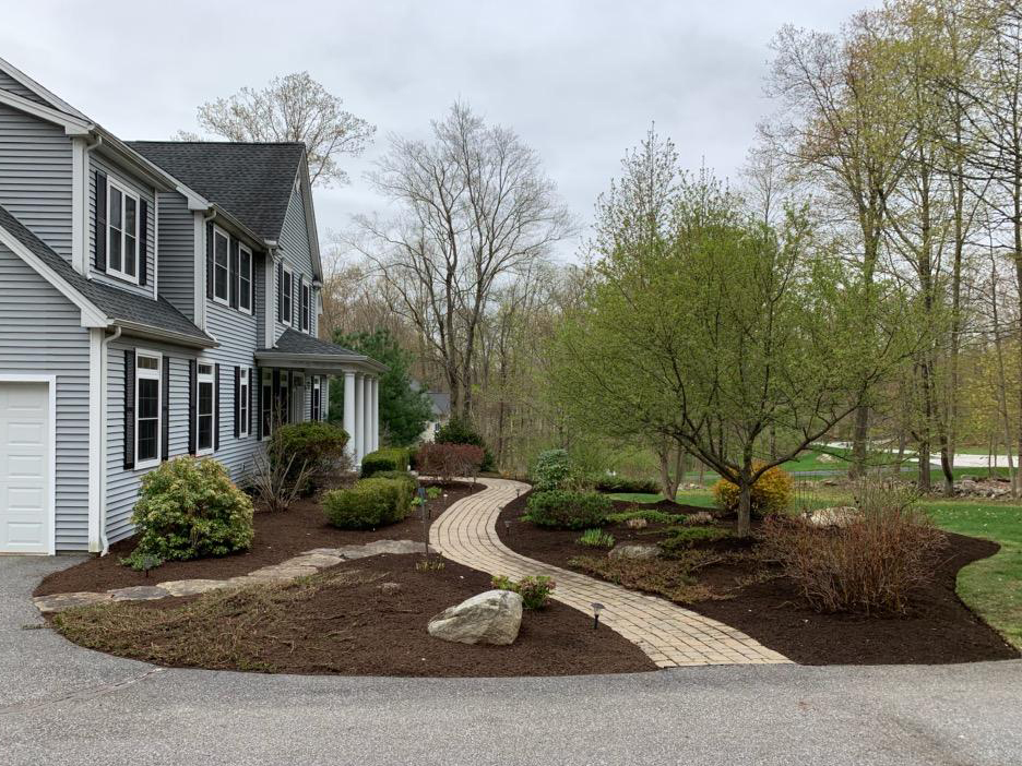 Lanscaping lawn care CT